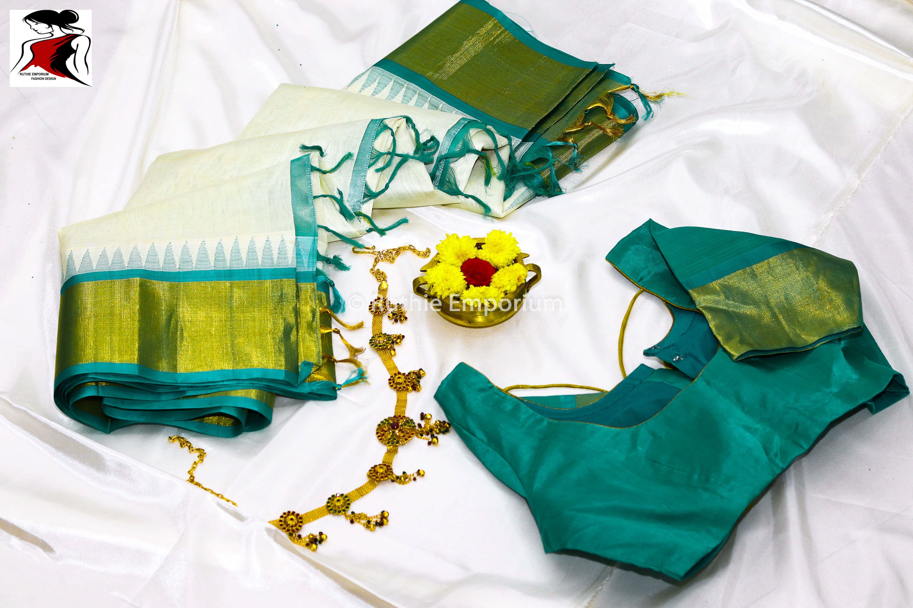 Cream with Aquamarine Kanchipuram Temple Korvai Saree Canada, USA