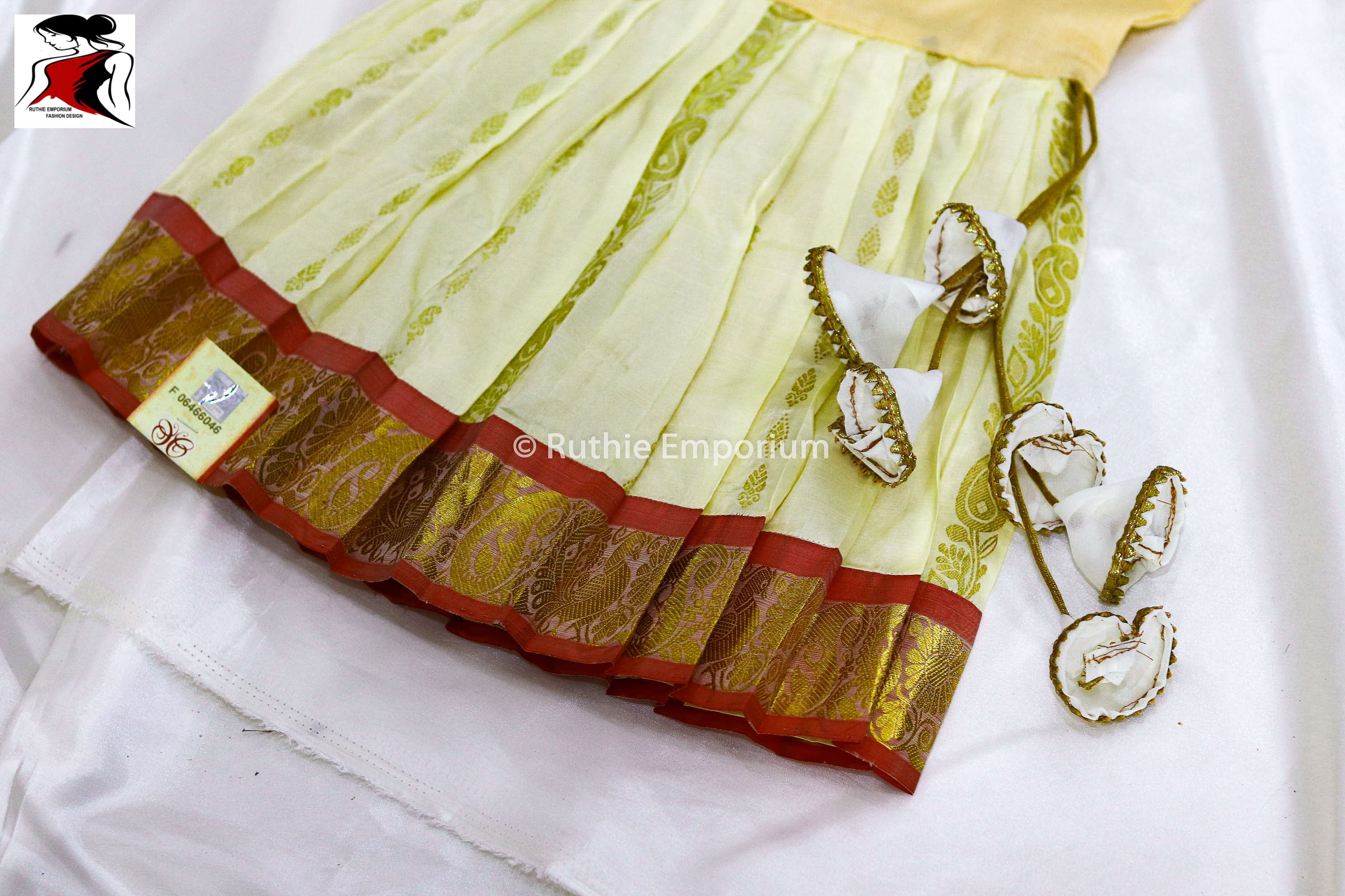 Kanchipuram Pattu Pavadai Canada, USA