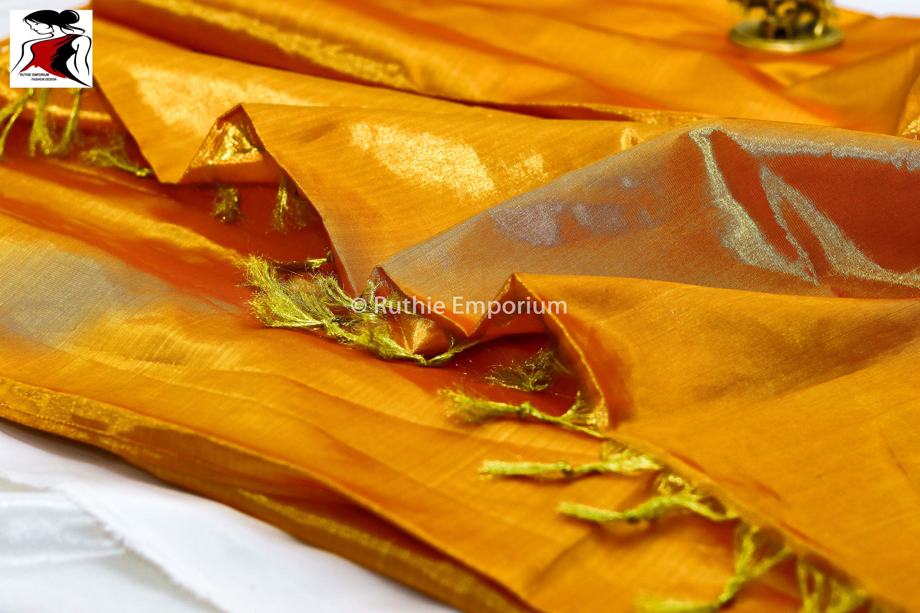 Gold Pure Kanchipuram Tissue Silk Saree Canada, USA