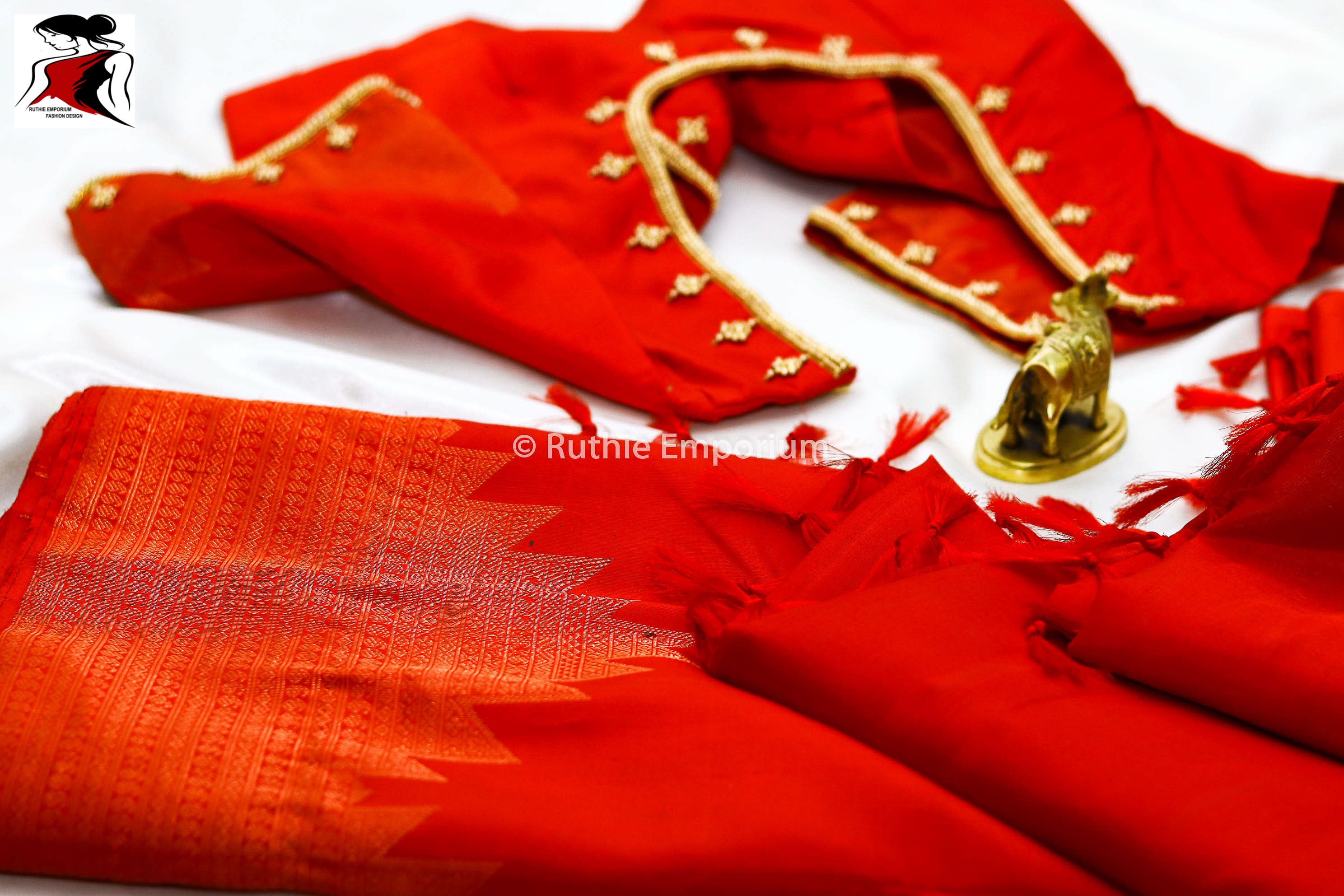 Red Temple Border Kanchipuram Pure Silk Sarees Canada, USA