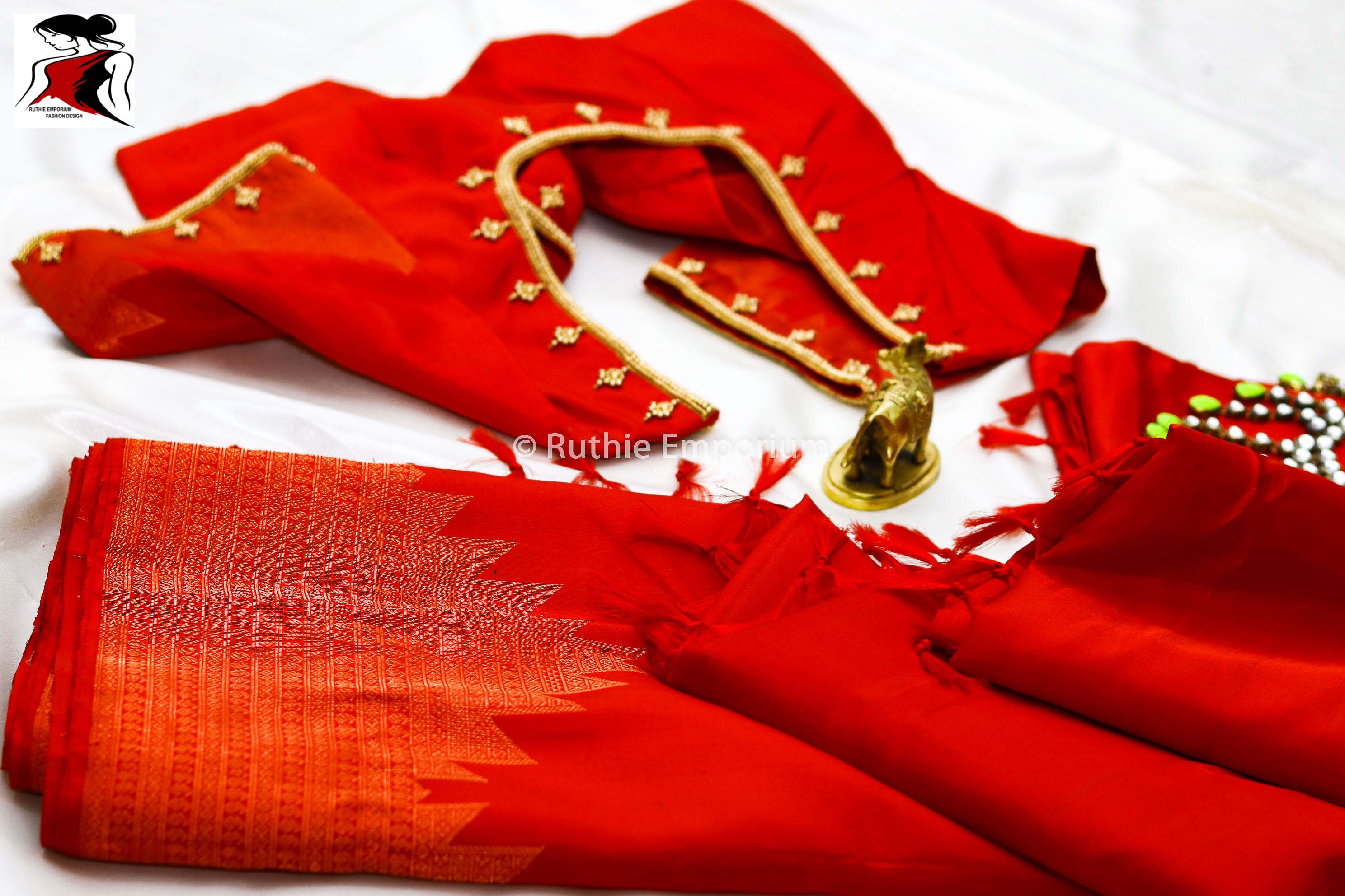 Red Temple Border Kanchipuram Pure Silk Sarees Canada, USA