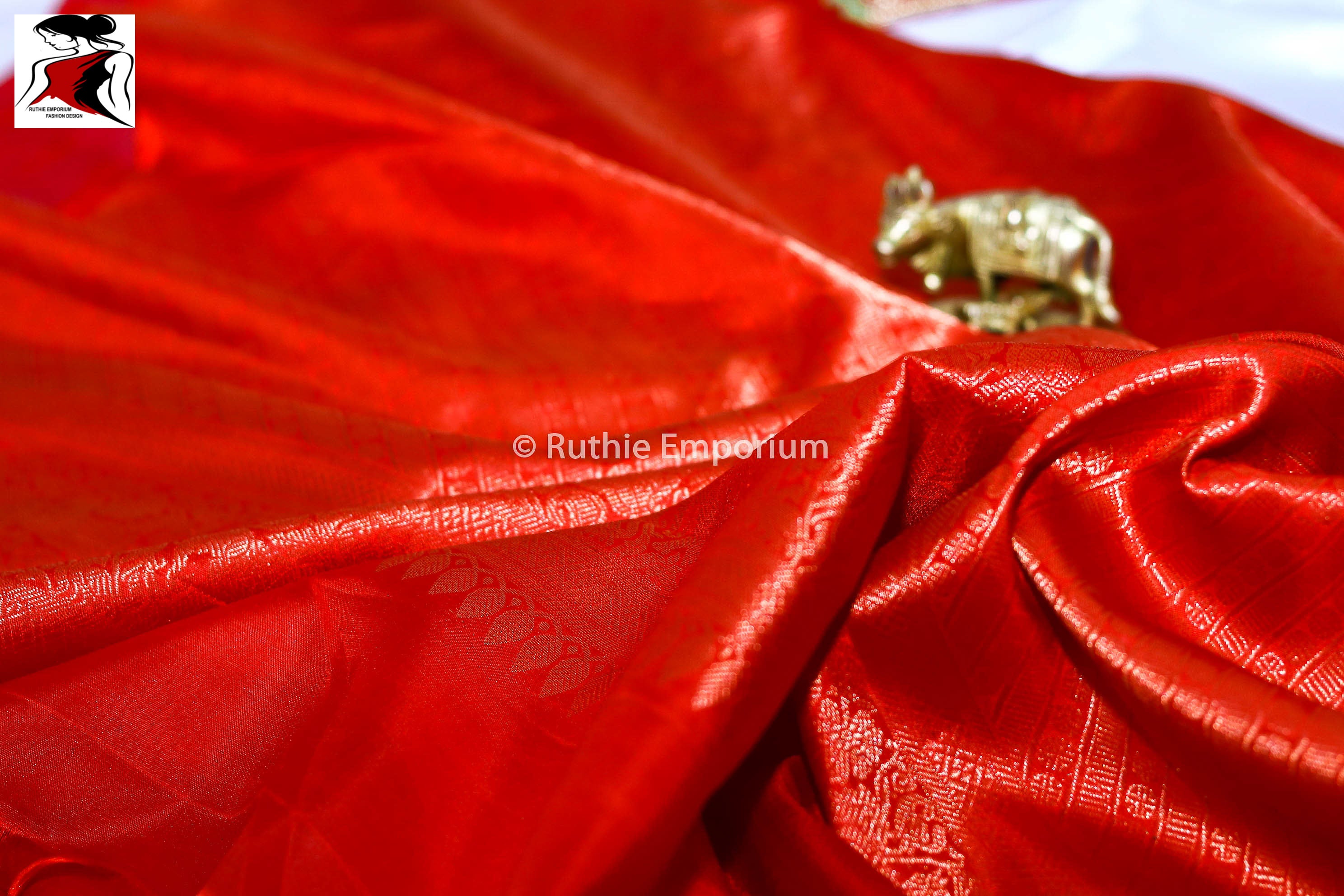 Red Temple Border Kanchipuram Pure Silk Sarees Canada, USA