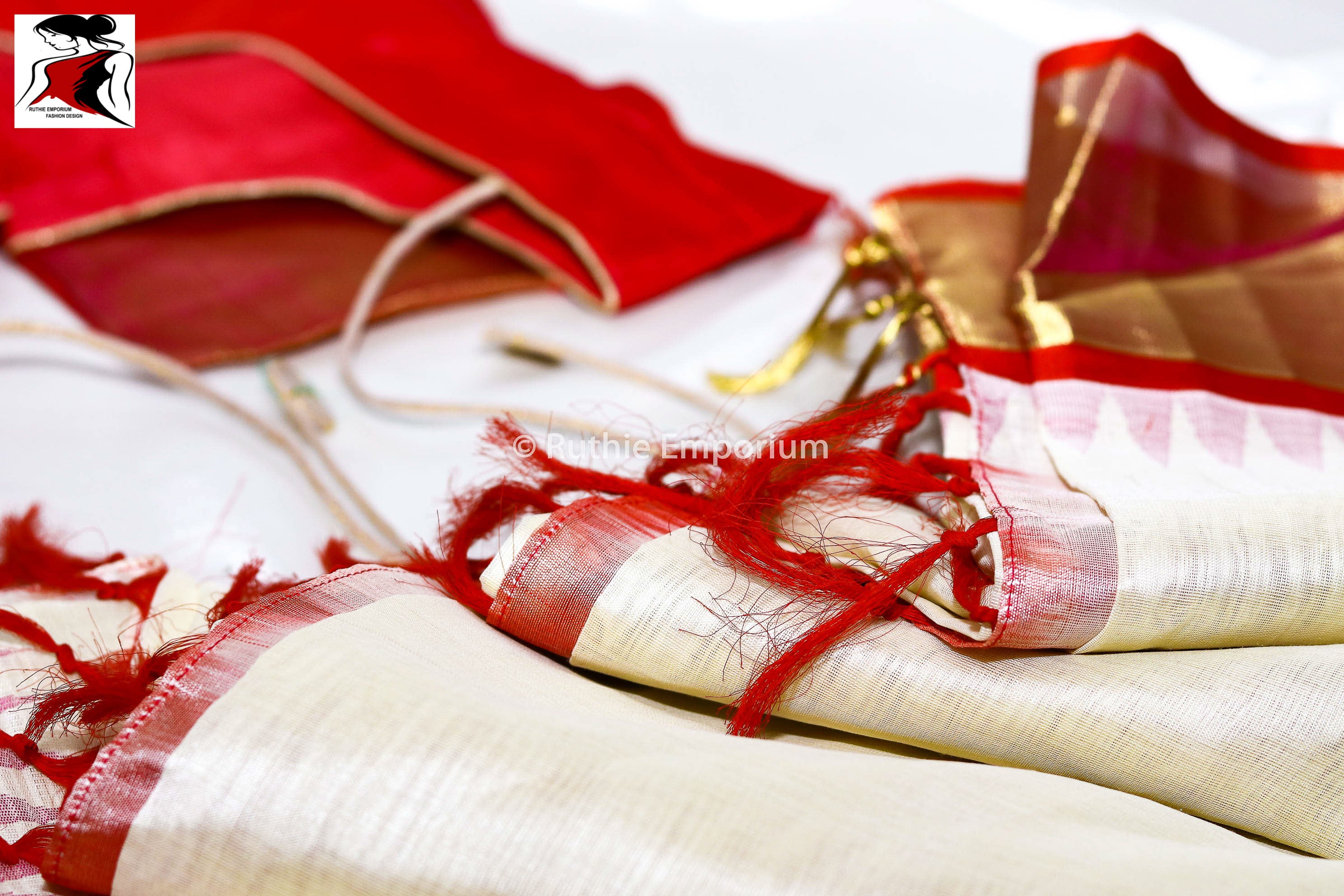 Cream with Pink Kanchipuram Temple Korvai Saree Canada, USA