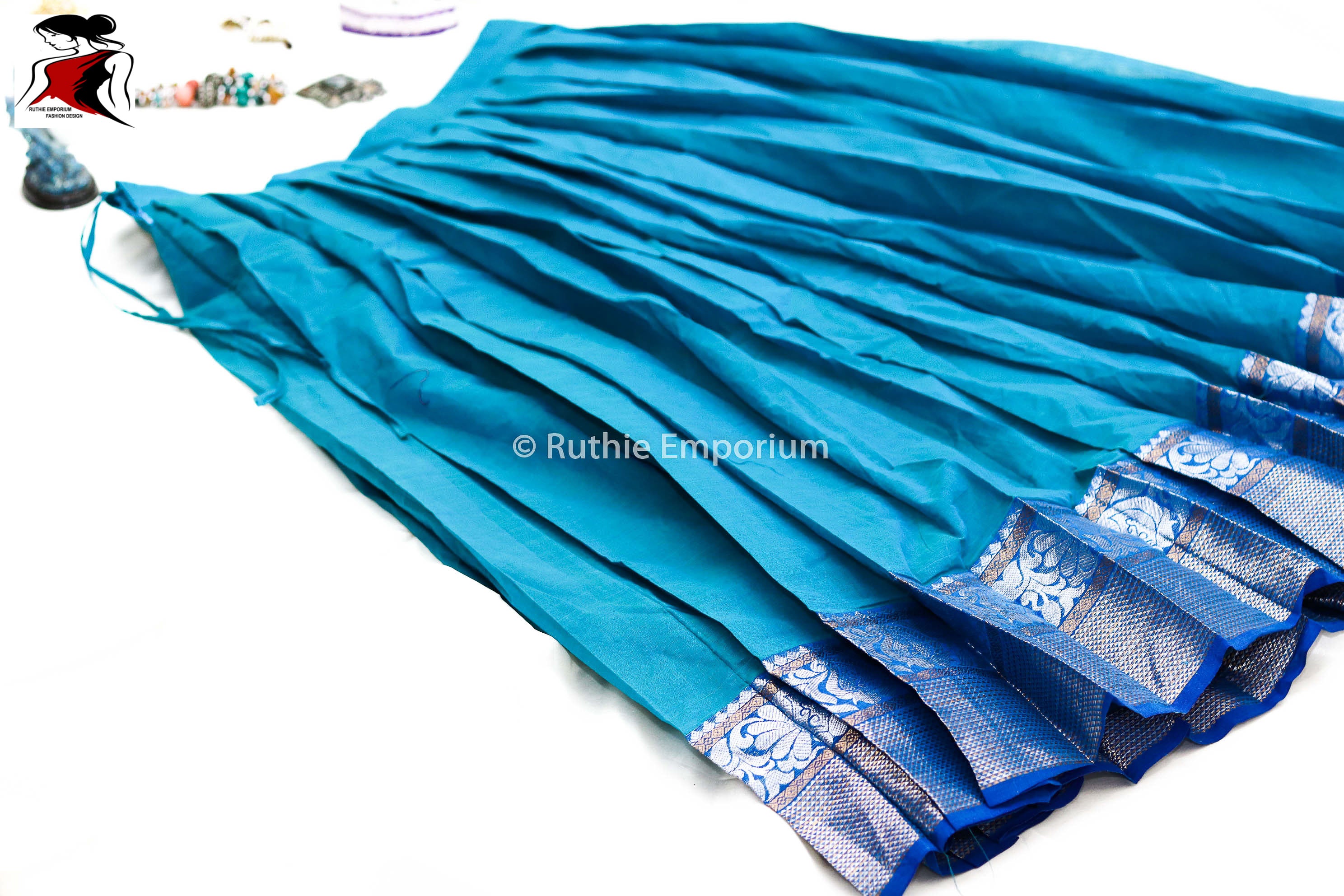 Kanchipuram Half Saree Canada, USA