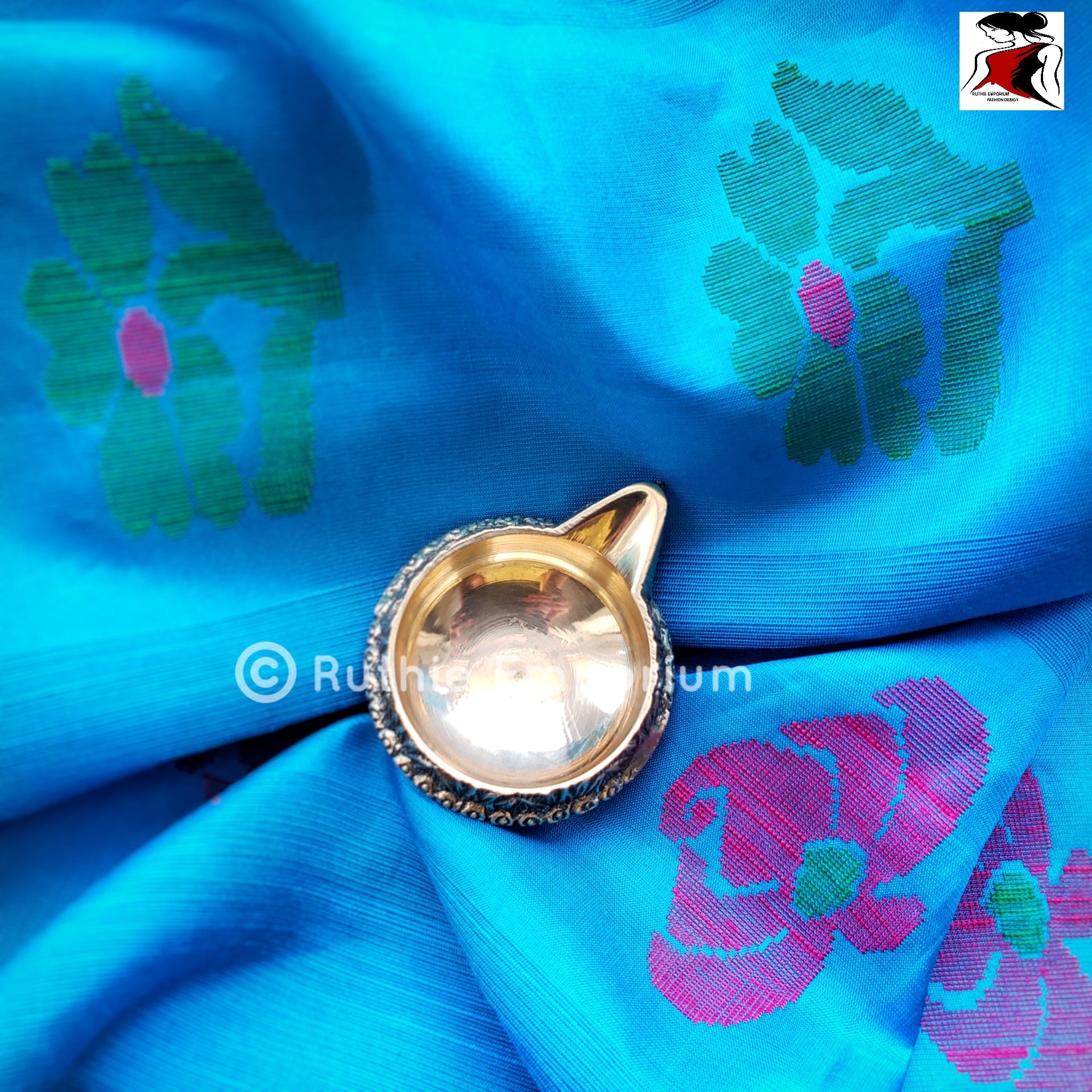 Blue Kanchipuram Silk Sarees Online Canada, USA